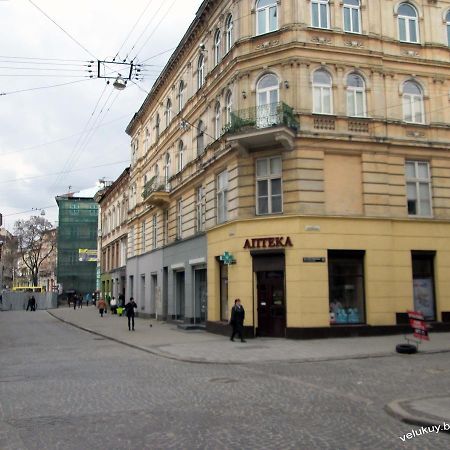 Квартира Подобово В Центрі На Вулиці Краківській 34 Площа Ринок Сам Центер Міста Львова Esterno foto